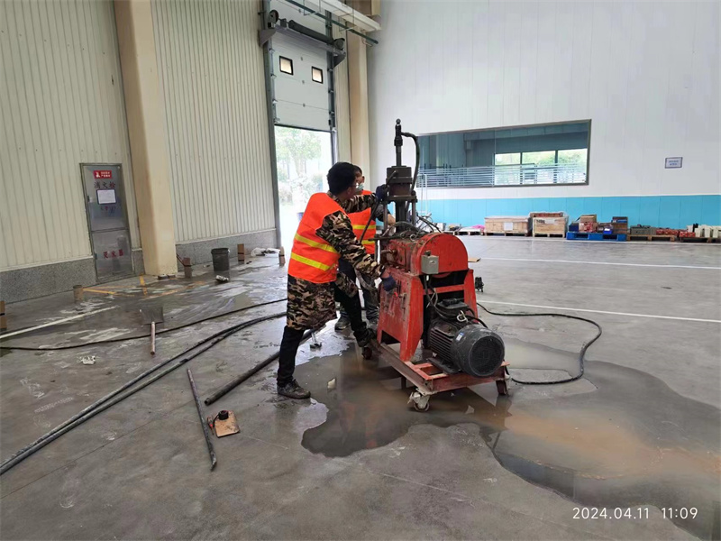 榆社厂房地面下沉塌陷注浆加固施工